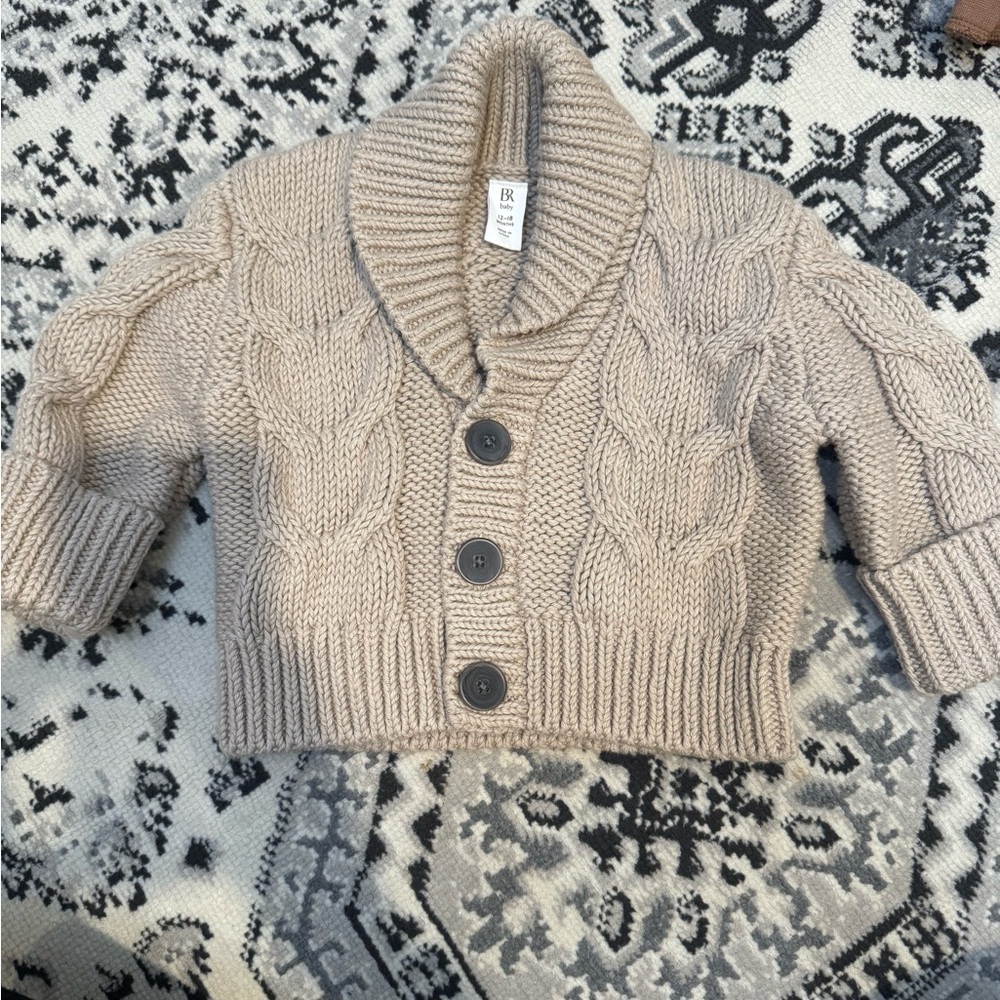 Banana Republic Sweater. Size 12-18 months.